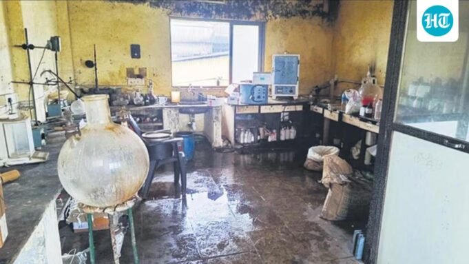 Gujarat ATS apreende em Daman 30 crore; um preso, dois